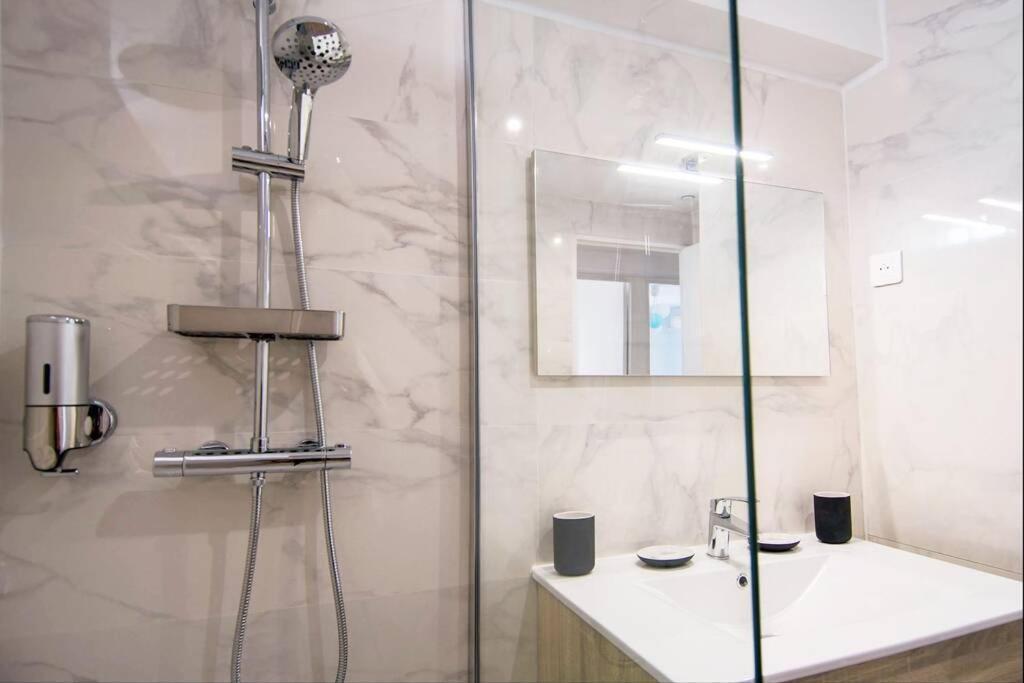Climatise Gare Stcharles 4 Chambres Grand Balcon / Experience-Immo Marseilles Buitenkant foto